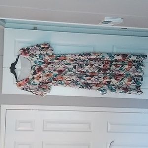 Beautiful floral maxi dress medium